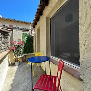 Appartement Avec Terrasse Sur Cour, Authentique, Calme Avignon