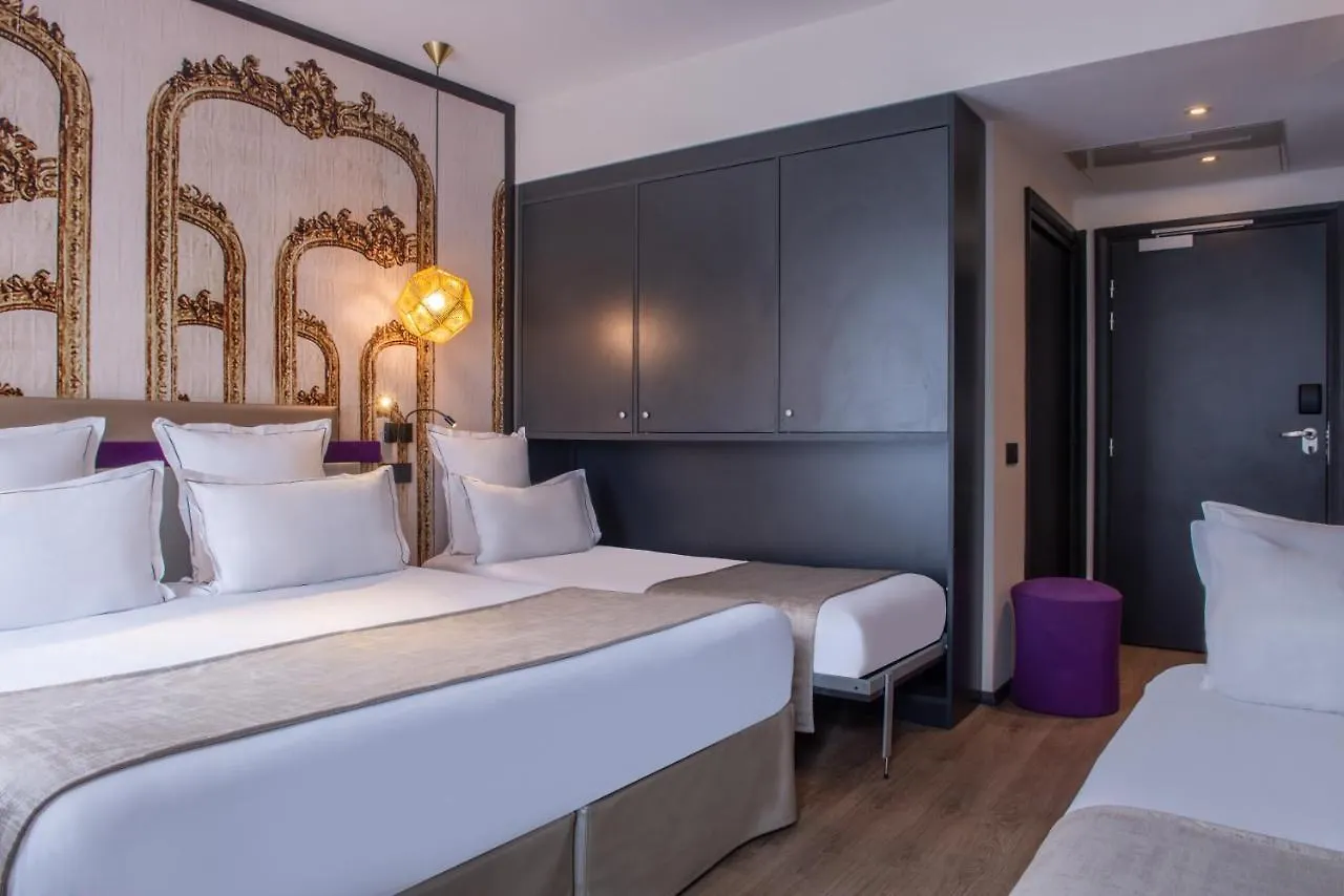 ****  Hotel Yllen Eiffel Paryż Francja
