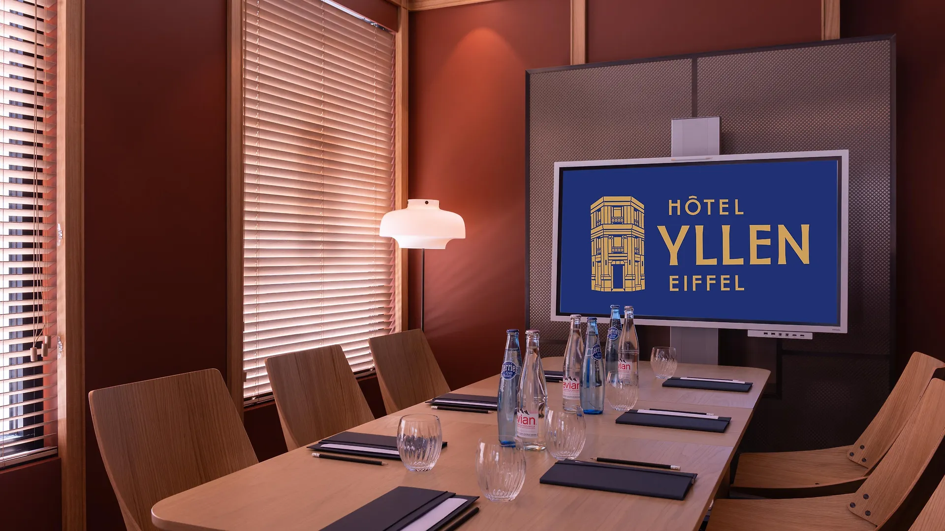 Hotel Yllen Eiffel Paris