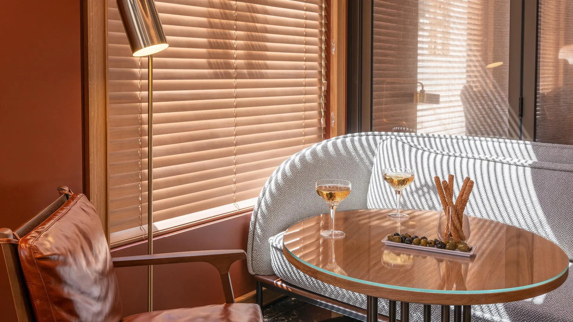 ****  Hotel Yllen Eiffel Paryż Francja