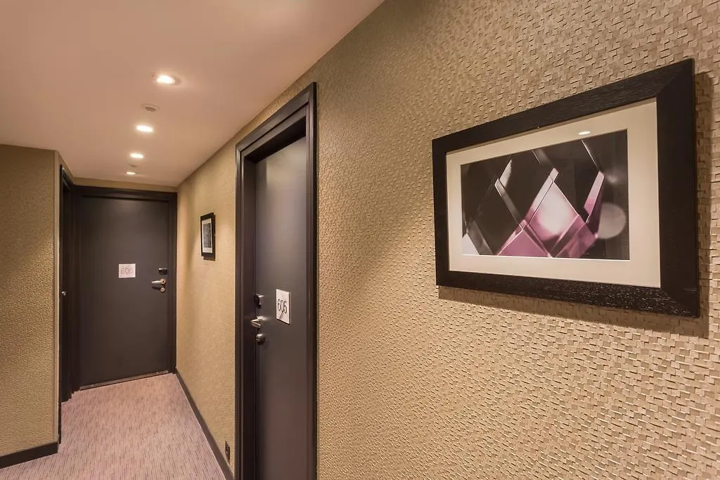 Hotel Yllen Eiffel Paris