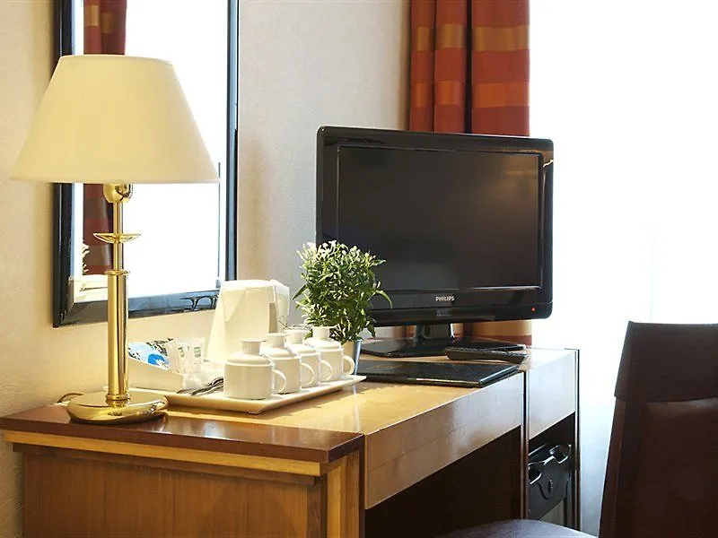 Hotel Yllen Eiffel Paris